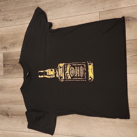 Black Unlimited TSHIRT - Picture 1 of 4